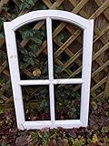 Fensterrahmen / Sprossenfenster / Dekorahmen Mittelgroßer, stabiler Sprossenfensterrahmen / Dekorahmen / Bilderrahmen. Vollständig aus Holz, verleimt. Massiv. Eingeteilt in vier Felder. Oben abgerundet Farbe: Weiss-Shabby-Style. Mit bewussten, leichten Abwetzungen. Größe: 77 x 50 cm, 3 cm tief.