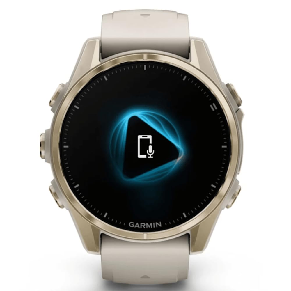 Garmin Fenix 8–43 mm, AMOLED, Saphir, weiches Gold mit Nebelgrau/Dunkelsandstein, Silikonband
