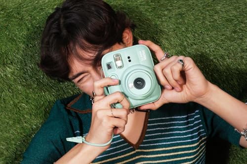 Image of Fujifilm Instax mini 13 Instant Camera - Lagoon Green