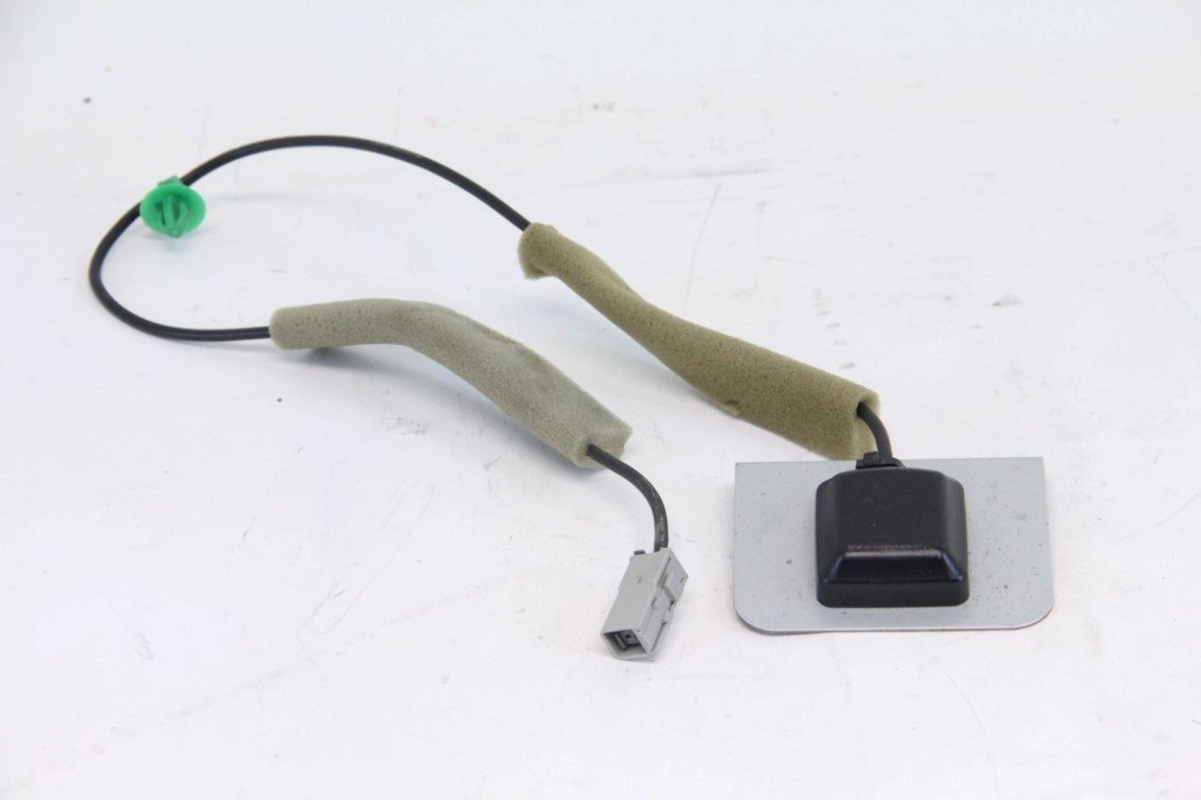 Amazon | HONDA (ホンダ) 純正部品 アンテナASSY. GPS シビック