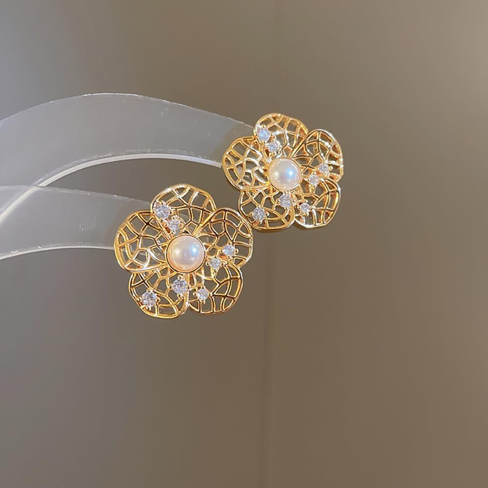Kokoma Pearl and Crystal Flower Stud Earrings for Women, Gold Plated Cubic Zirconia Floral Statement Earrings Fashion Jewelry - Image 4