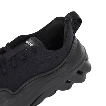 Amazon.co.jp: クロックス（crocs） サンダル エコー サージ Bk