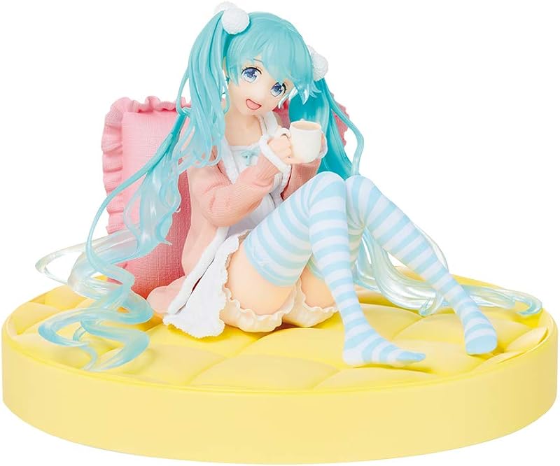 Figura de acción de Hatsune Miku, ropa informal Original de Taito, 4,7"