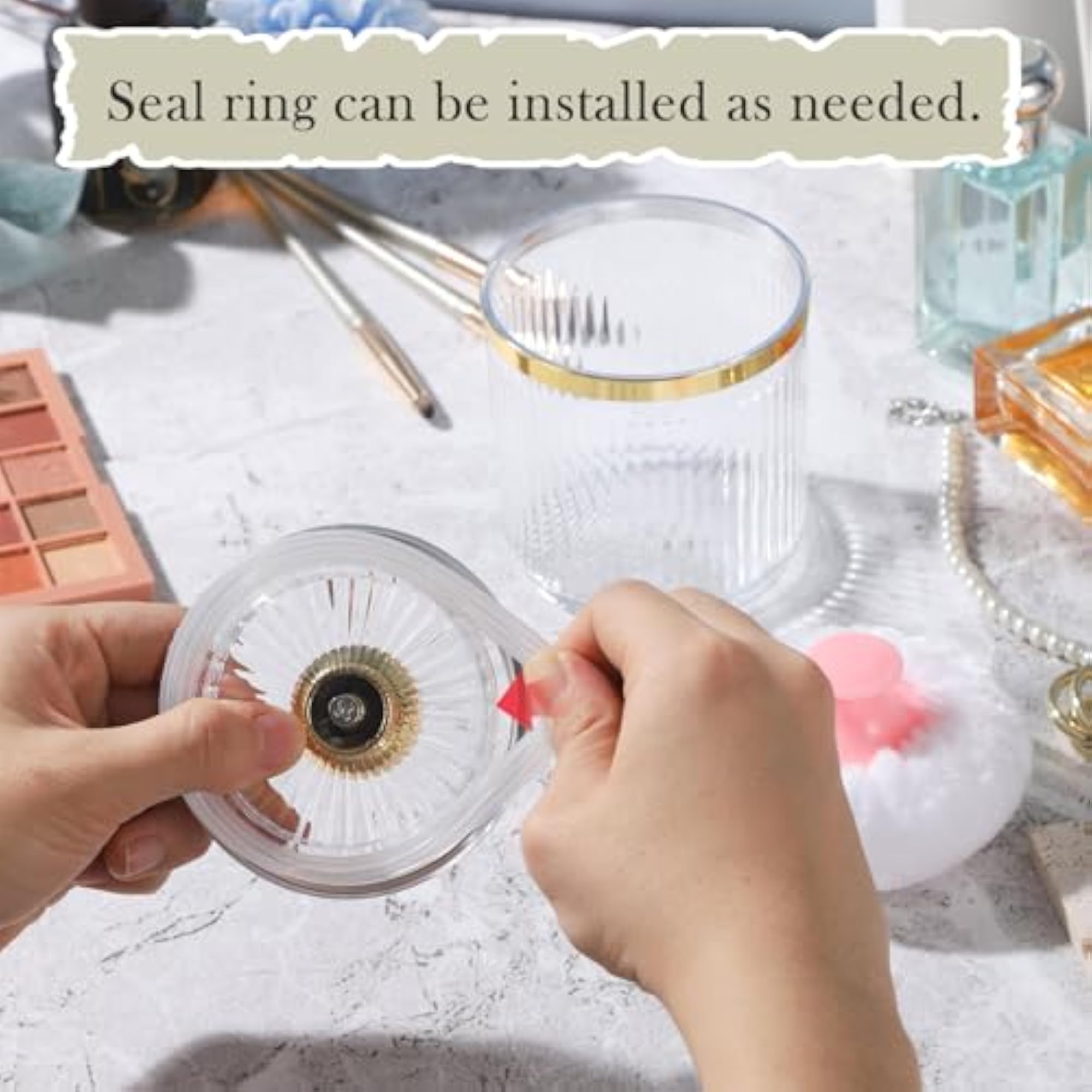 Portable Acrylic Powder Container with Velvet Powder Puff