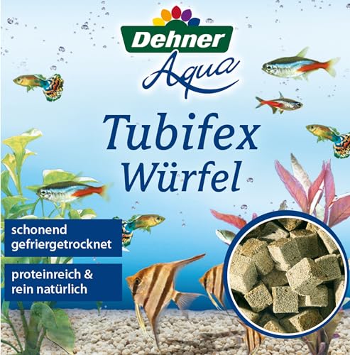Dehner Aqua Fischfutter, Fischsnack proteinreich / 100% natürlich, Tubifex Würfel aus Bachröhrenwürmern für Zierfische, 20 g