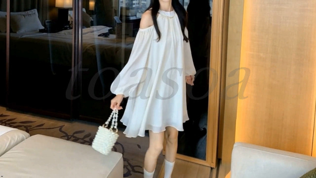 Amazon.co.jp: [トーアソーア] オフショルダー ワンピース ミニ