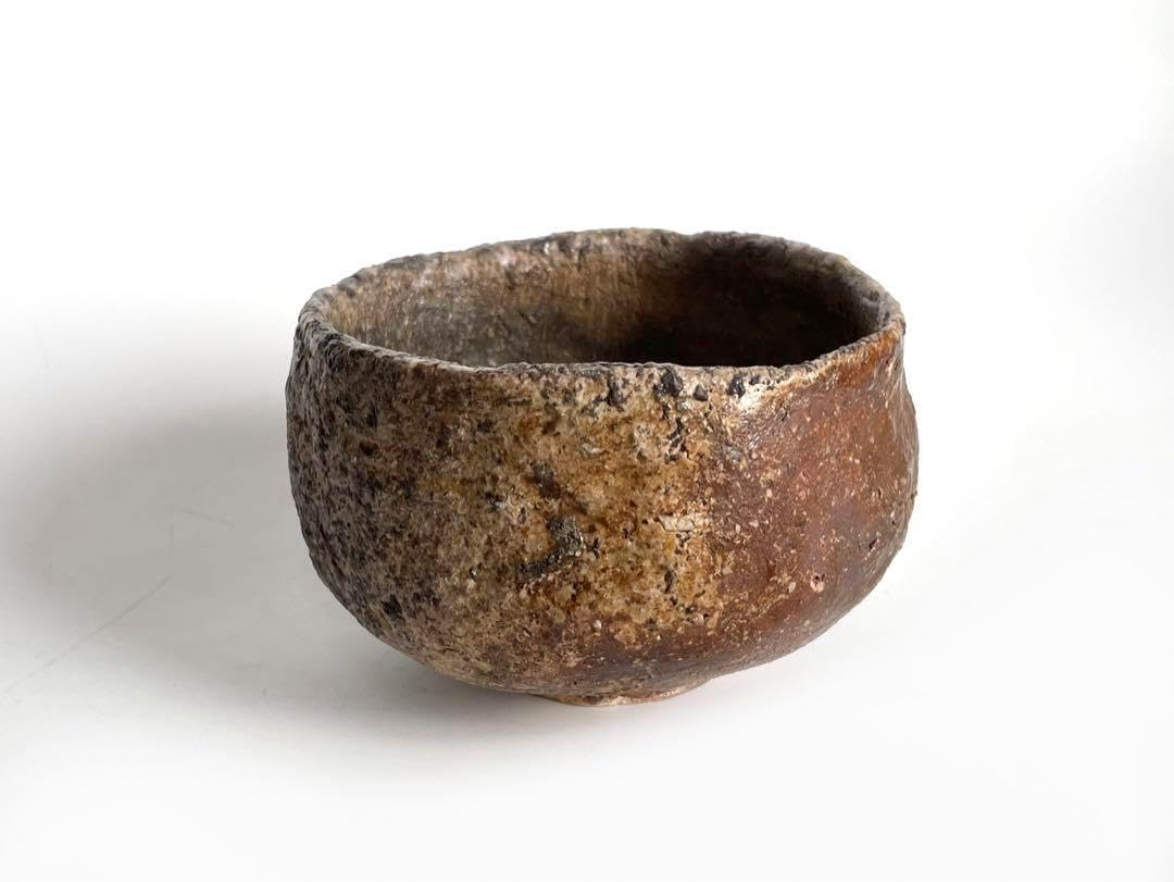 陶芸家 中村梅山 茶碗 抹茶碗 加賀 石川県 素焼き 手捻り 共箱 陶芸 陶芸家 中村梅山 茶碗 抹茶碗 加賀 石川県 素焼き 手捻り 共箱 陶芸