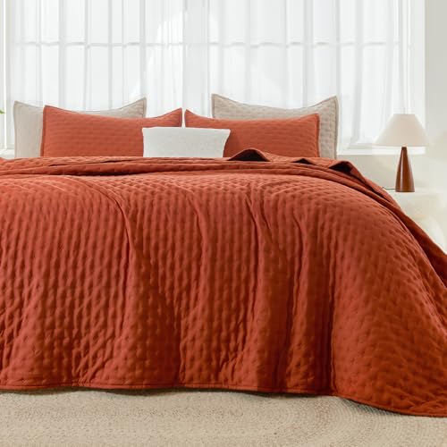 Image of Andency California King Size Quilt Bedding Set (112x104 Inch), 3 Pieces Burnt Orange Soft Lightweight Bedspread Coverlet, Terracotta Boho Summer Quilt Cal King for All Season