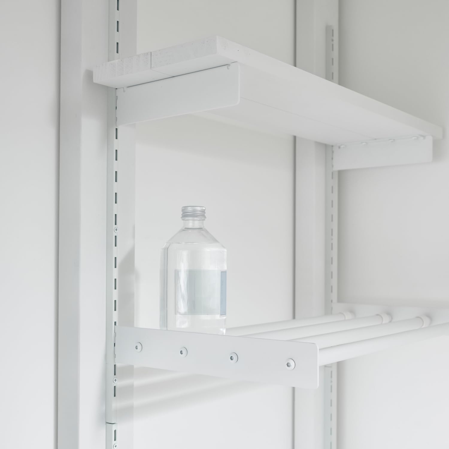 平安伸銅工業 Heian Shindo Industrial LABRICO 1200 Shelf Pole Shelf Rail, Iron, Length 47.2 inches (120 cm), Matte White IXO-527