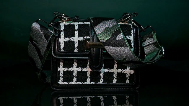 【新品未使用】familiar × Bibiy. HAND STRAP BLUE 正規品 bibiy familiar ストラップ BIBIY. MADE | familiar