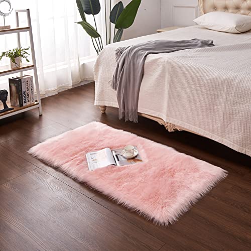 Cumay Faux Schafsfell-Teppich, Wollimitat, geeignet für Wohnzimmer, lang, weich, flauschiges Fell, als Bettvorleger, Sofa-Teppich (Rosa, 70 x 135 cm).