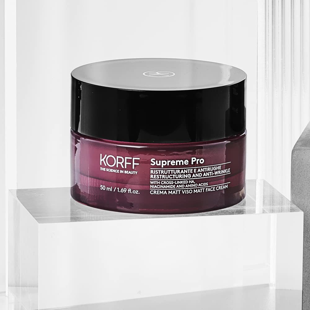 Korff Supreme Pro Crema Viso Matt, Ristrutturante e Antirughe, con Acido Ialuronico, per Tutti i Tipi di Pelle, Confezione da 50 ml