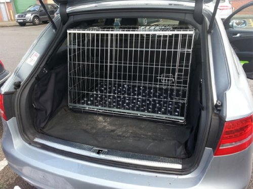 Pet World Large 36" Sloped Car Dog Crate – Compatible with Audi A4 Avant 2008 onward – UK Designed, Steel Travel Cage – Emergency Escape Hatch – Folds Flat – Free Comfort Mat – Easy Assembly