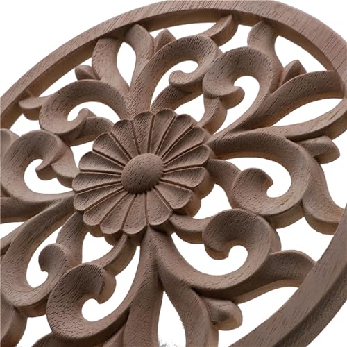 Applique florale sculptée en bois pour masquer un angle abîmé