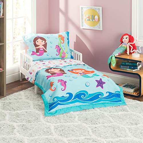 EVERYDAY KIDS 4 Piece Toddler Bedding Set -Undersea Mermaids Adventure- Includes Comforter, Flat