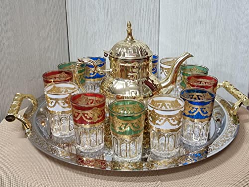 Set da tè marocchino Teiera Vintage Metallo squisito Lussuoso motivo in rilievo Set da tè marocchino con tazze Piatto per la decorazione della tavola Regalo Bicchieri da tè marocchini,Mobili marocchin