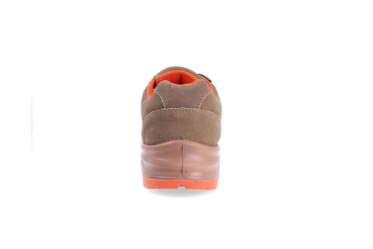 Paredes Deportivo Carbono - S1P SRC - Color Marron - Talla 43