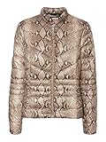 Damen-Jacke von Vero Moda Sorayasiv mit Schlangenprint in silberfarbenem Nerz.Leicht gepolsterte Jacke mit luxuriösem Schlangen-Print.- Stehkragen mit Druckknopf.- Durchgehender Reißverschluss.- gestepptes Design.- Reißverschluss-Frontnahttaschen.- Schmale Passform.- Maße von Schulter bis Saum: ca. 53,3 cm.- Außenmaterial: 100% Polyester. Futter: 100% Polyester Wattierung: 100% Polyester Maschinenwaschbar