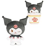 PERSONAJE ICÓNICO: Peluche de Kuromi Cup Noodles de 16 cm de altura, parte de la colección Hello Kitty basada en los personajes de Sanrio creados en 1974.