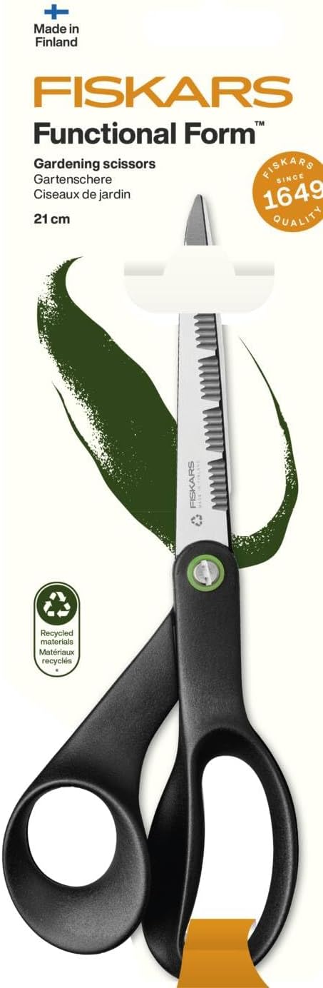 Fiskars ReNew 1074544 Garden Shears, Length: 21 cm, Recycled Stainless Steel/Recycled Plastic, Functional Shape, Black