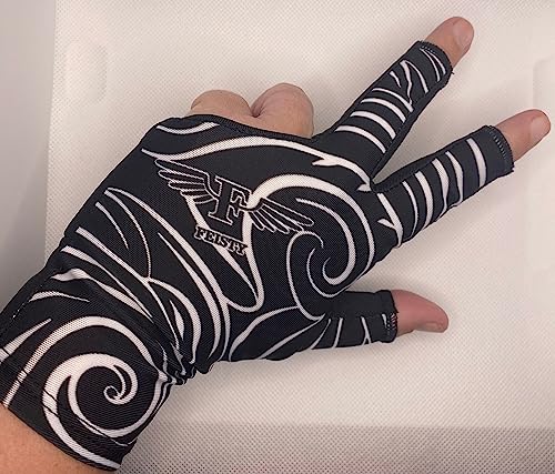 Feisty Billiards Black/White Swirl Billiards Glove (Blac/White Swirl, Small, Right)