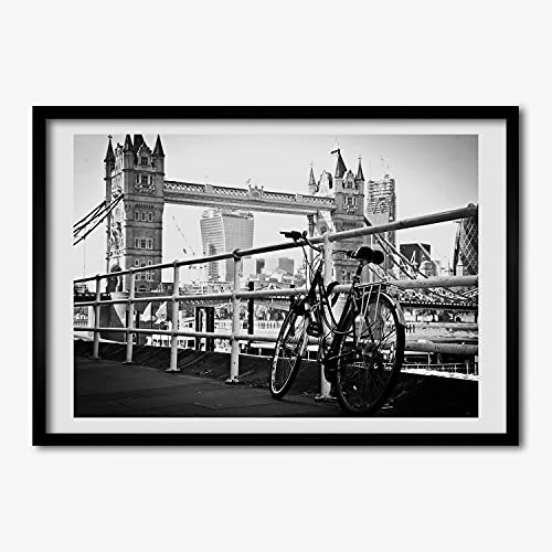 Peinture 70x50 cm Vélo à Londres Tulup pour créer une ambiance British dans votre salon
