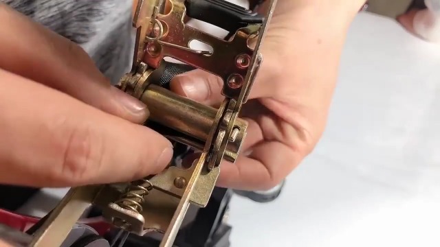 Amazon.com : SOPOGER Archery Compound Bow Press - Portable