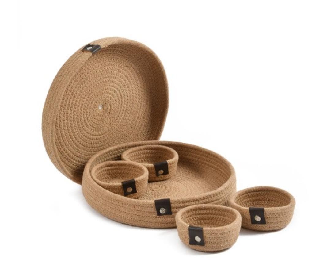 DOLCE CASA Dry Fruit Container Tray With Cotton Rope Set with Lid & Serving Tray, Dry Fruit Box Set with Serving Tray for Sweets, Chips(1 Lower Tray, 4 Bowl 1 Tray Cover) - Brown