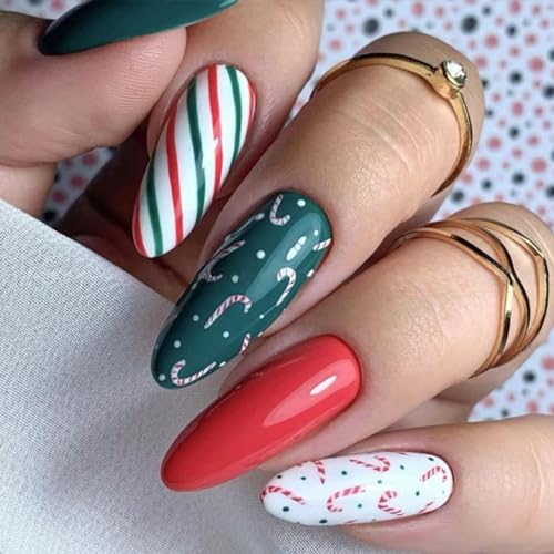 30 Candy Cane Nails That'll Make Your Manicure the Sweetest of the Season 3 N/A