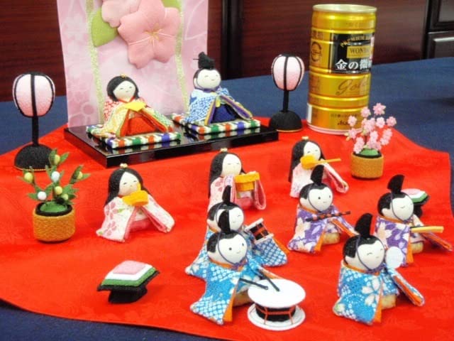 Amazon | 限定！込み47幅 ちりめん ひな人形 10人揃い お雛様