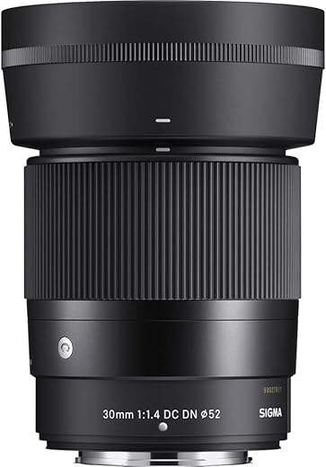 Sigma 30mm f/1.4 DC DN Contemporary Lens for FUJIFILM X Mount Mirrorless Cameras(APS-C Format) (Black)