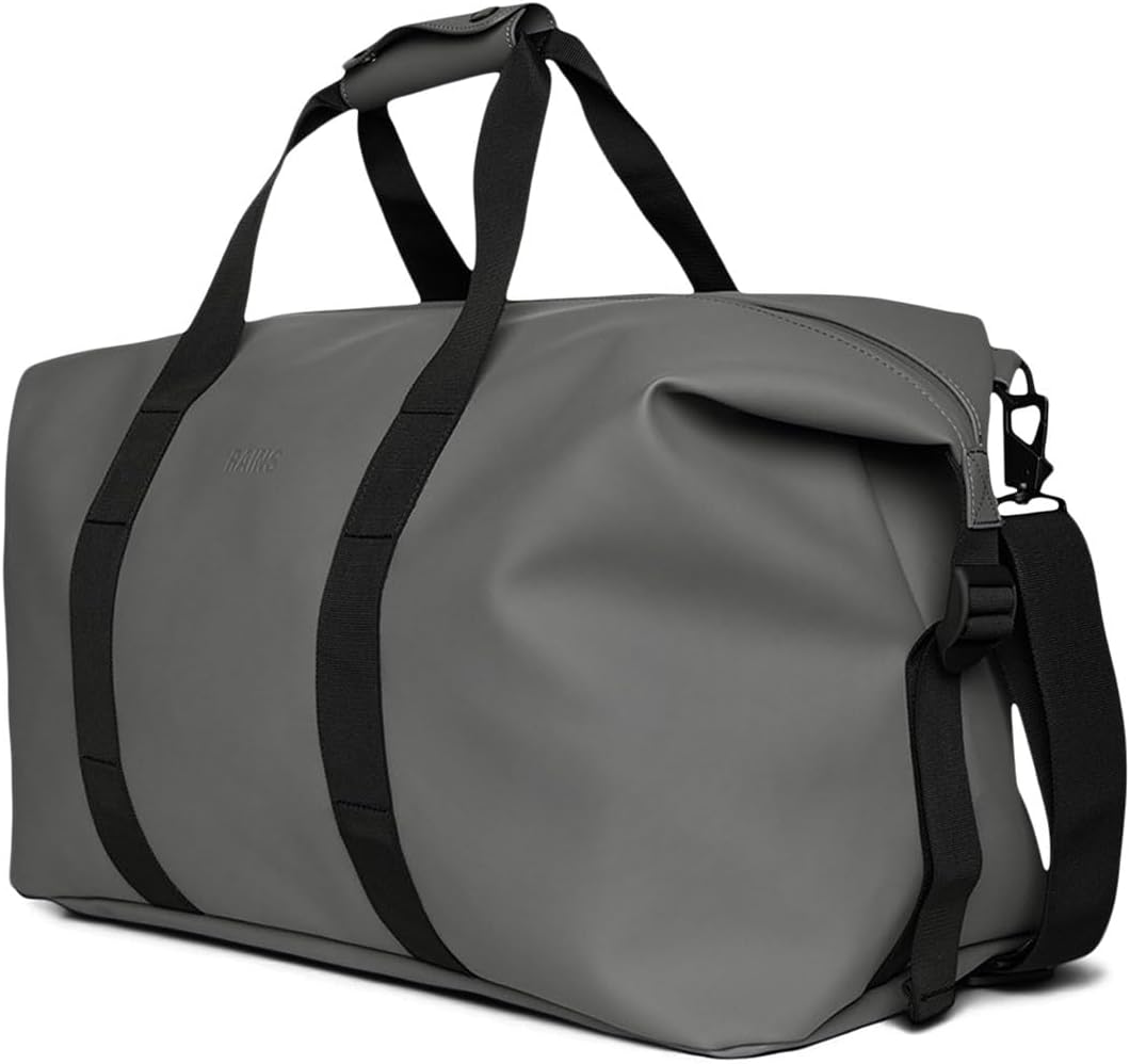 RAINS Regular Weekend Bag - Waterproof Travel Duffel for Men and Women - Duffle with Coated Zip, Adjustable Strap