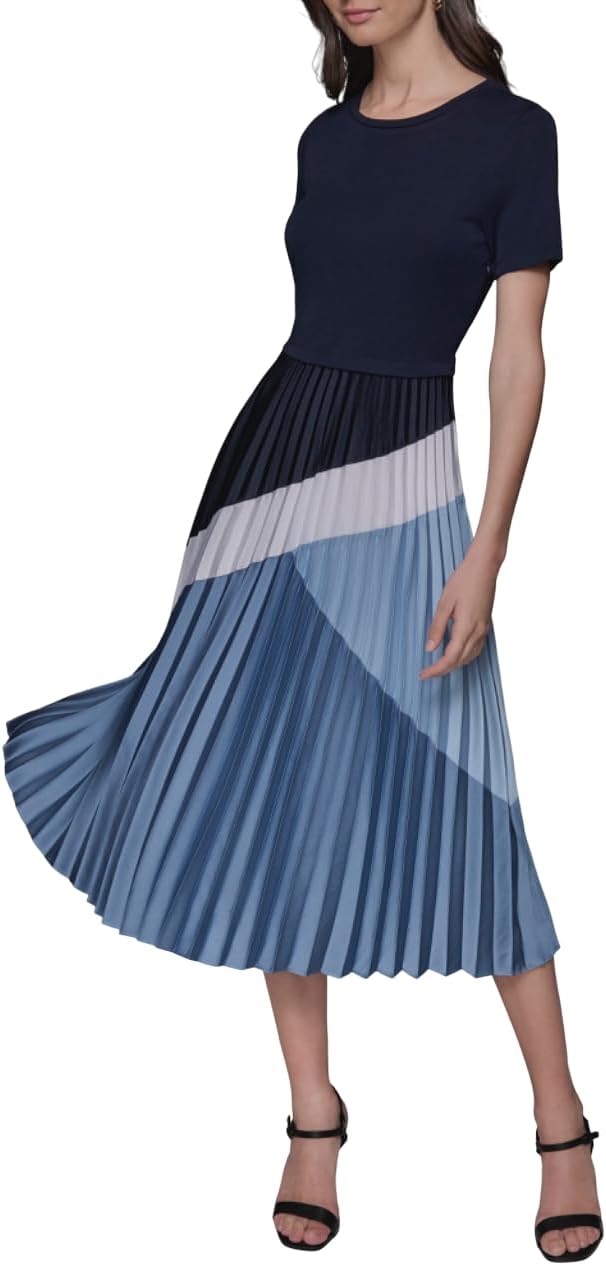 Karl Lagerfeld Womens Scoop Neck Short Sleeve Soft T-Shirt