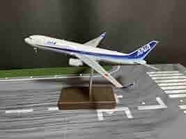Boeing 767-300 電飾加工済航空機模型 Boeing 767-300 電飾加工済航空機模型