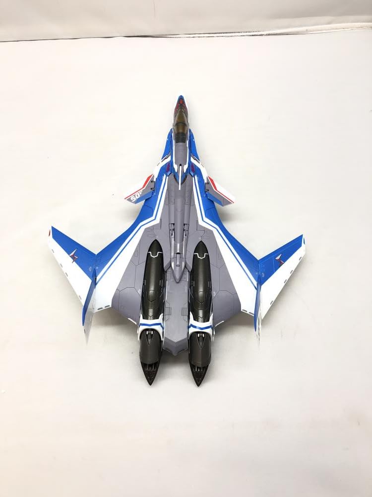 Amazon.co.jp: DX超合金 VF-31J ジークフリード(ハヤテ・インメルマン