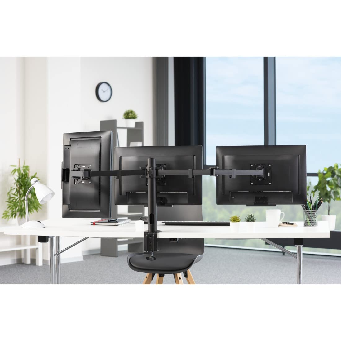 Hama Support Ecran PC 3 écrans Garantie 5 Ans (Bras pour 3 Moniteurs TFT/LCD/LED de 33 à 69 cm (13" - 27"), Hauteur Réglable, Pivotable, Inclinable, Système Easy Fix) Noir