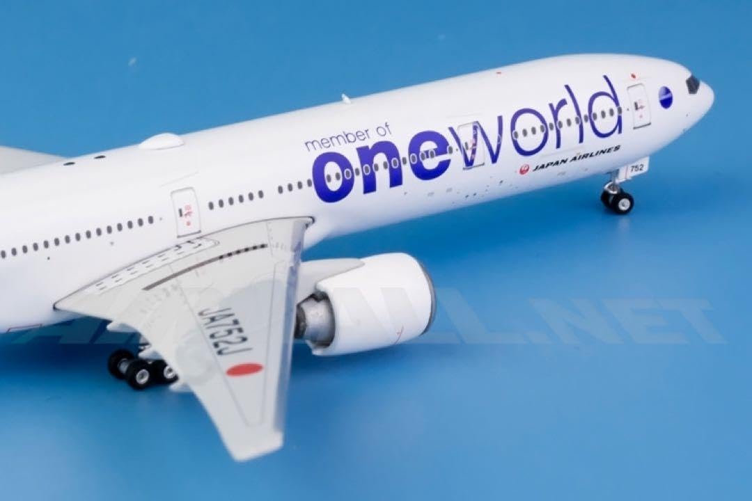 Amazon.co.jp: @日本航空B777-300 1/400oneworld塗装ジェット