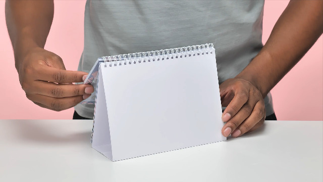 Exacopta - Réf GS022Z Calendrier De Bureau 2023 Otif Abeille Et Fleur