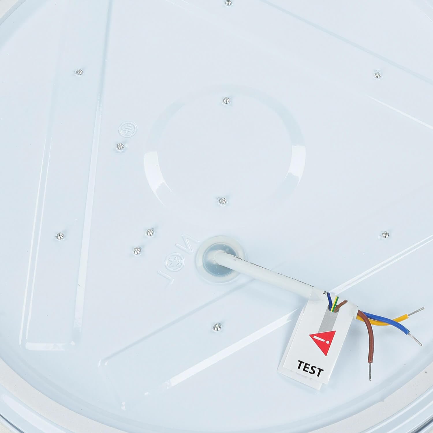 Licht-Erlebnisse LED Kinderzimmerlampe Decke IP44 D: 33,5 cm rund Weiß Bunt 4000 K 1300 lm Weltall Deckenleuchte Kinderzimmer