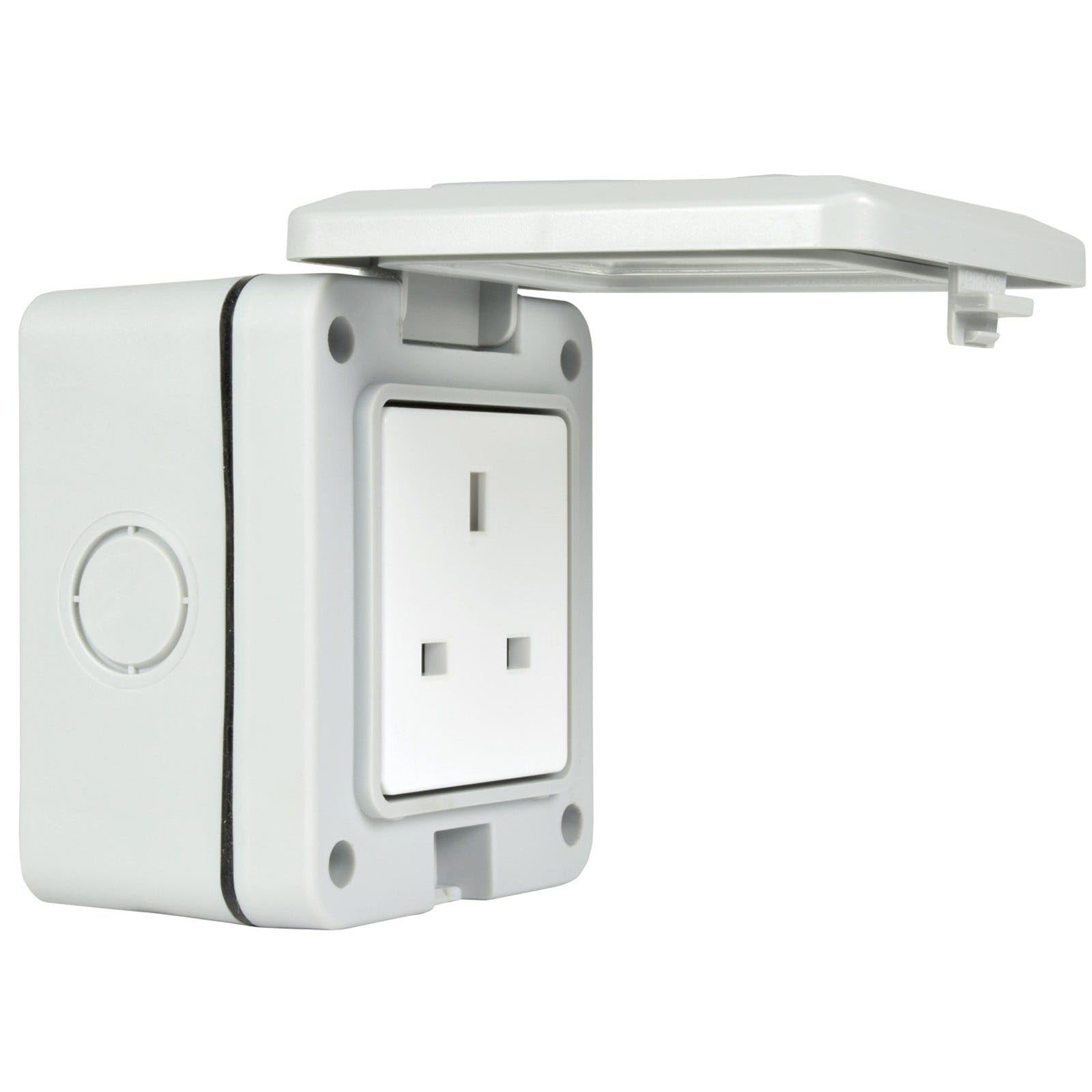Single 1 Gang Fully Weatherproof 3 Pin UK Power Socket Outdoor Outlet IP55 White [Single Gang Power]