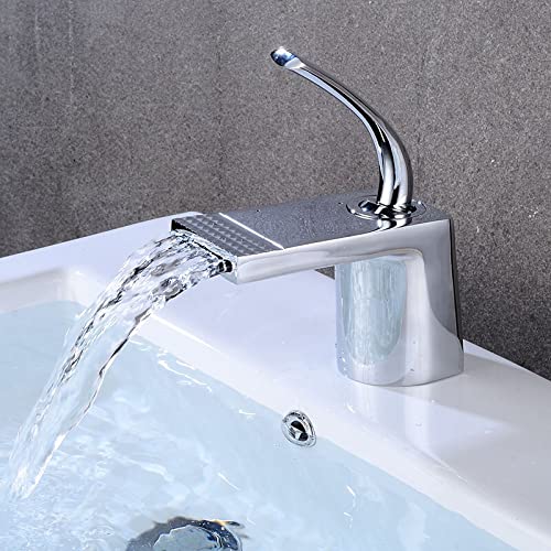 Mélangeur créatif monté sur le pont pour évier d'eau de salle de bain familiale
