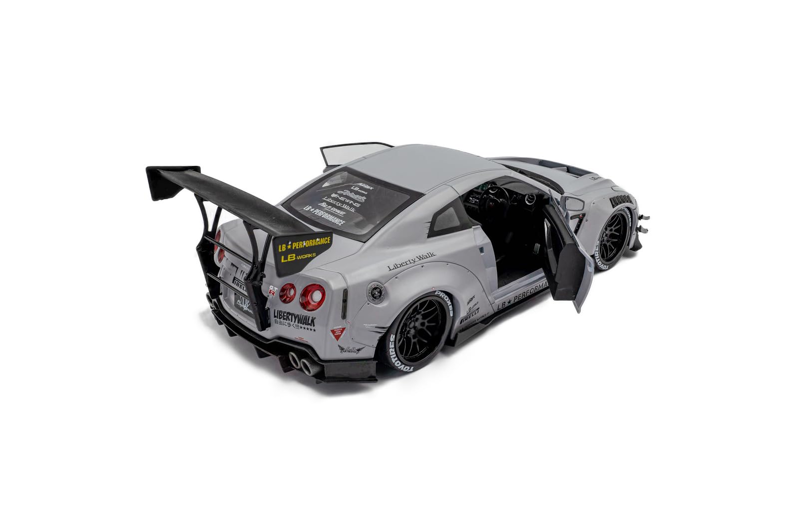 Amazon | ソリド 1/18 日産 GT-R R35 リバティーウォーク グレー 加藤