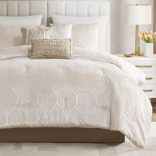 Madison Park 7-Piece Velvet Comforter Set Jacquard Bedding Sets for All Season Includes Comforter Bed Skirt Pillow Shams and Decorative Pillow Queen/King/Cal King Nocturne Champagne