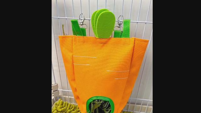 GKYZBB Rabbit Hay Feeder Bag for Cage Guinea Pig Timothy Hay Dispenser Storage Manger Hanging Large Less Waste for Bunny (Carrot) - image 7