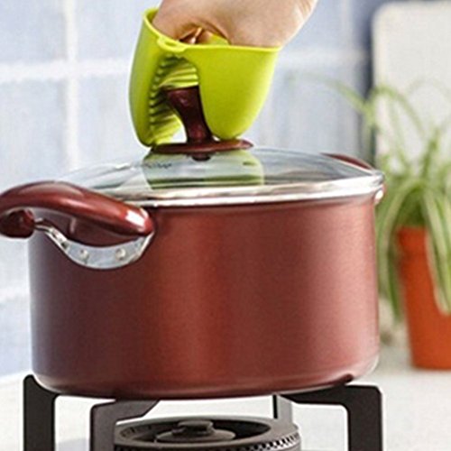 Image of Bagonias Silicone Oven Mitts and Holder for hot Utensils and Pot Holder, Heat Resistant Pinch Grip Mitten for Kitchen and Barbecue Mitts (1 Set - Random Color)