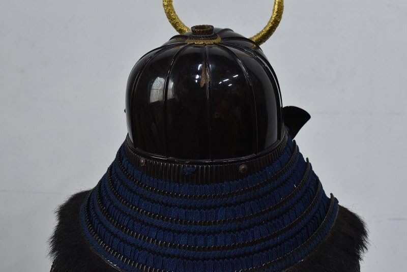 鉄錆地 32間筋兜 四枚錣 江戸時代 甲冑 鎧兜 武具 具足