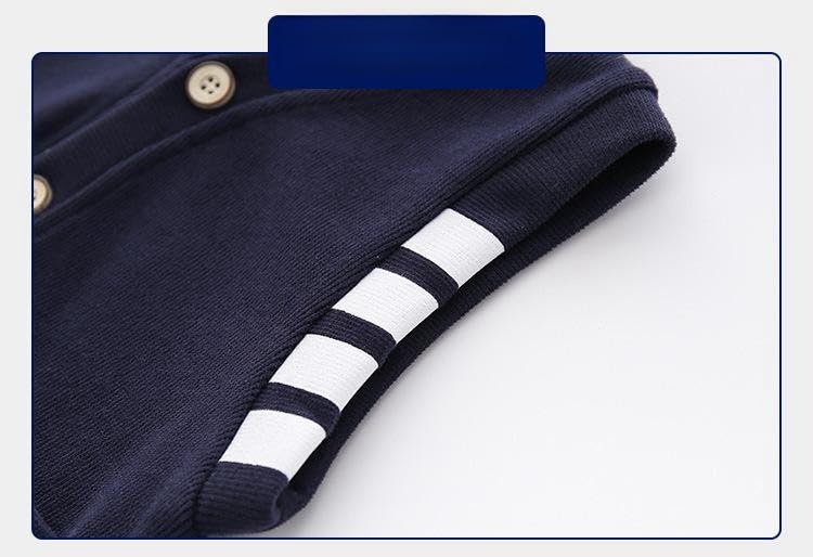 Irsutey Baby Boys Solid Color V-Neck Sleeveless Button Cotton Vest Top Casual Loose with Two Pockets4