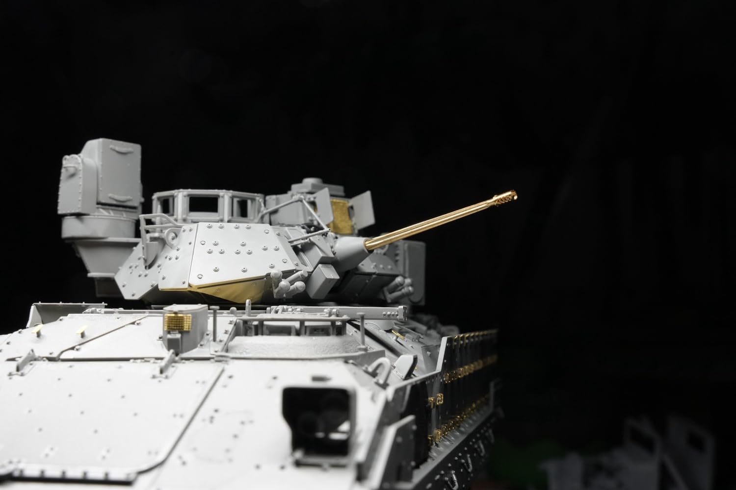 Amazon | マジックファクトリー(Magic Factory) 1/35 M242 ブッシュ