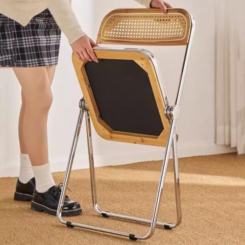 Chaises de salle à manger pliantes pour optimiser les petits espaces