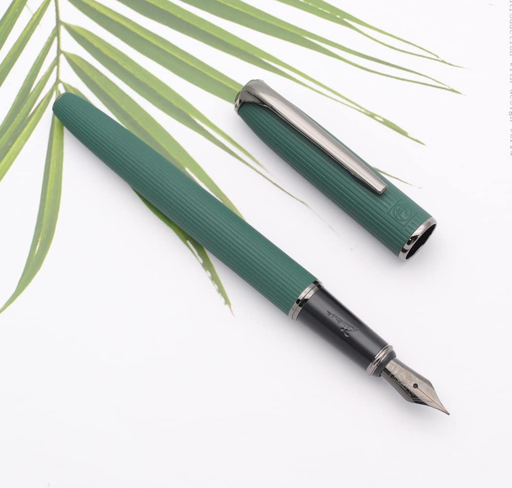 czxwyst Picasso 916 Metall-Füllfederhalter, Natural Series Stripe Ink Pen mit Tintenkonverter und Geschenketui, Iridium Extra Feine Spitze (EF-Feder 0,38 mm, Grün)